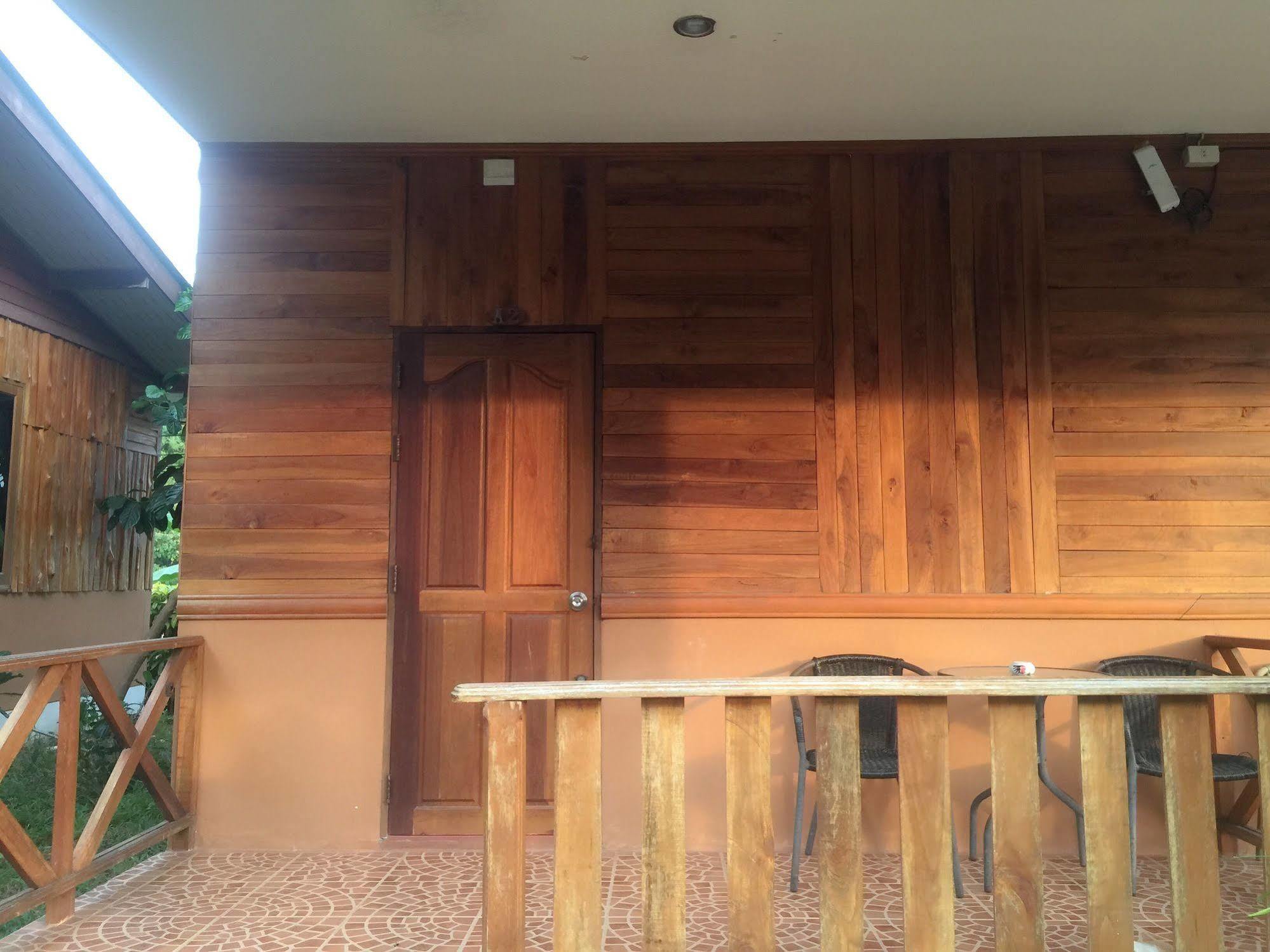 Poonsap Resort Koh Lanta Luaran gambar