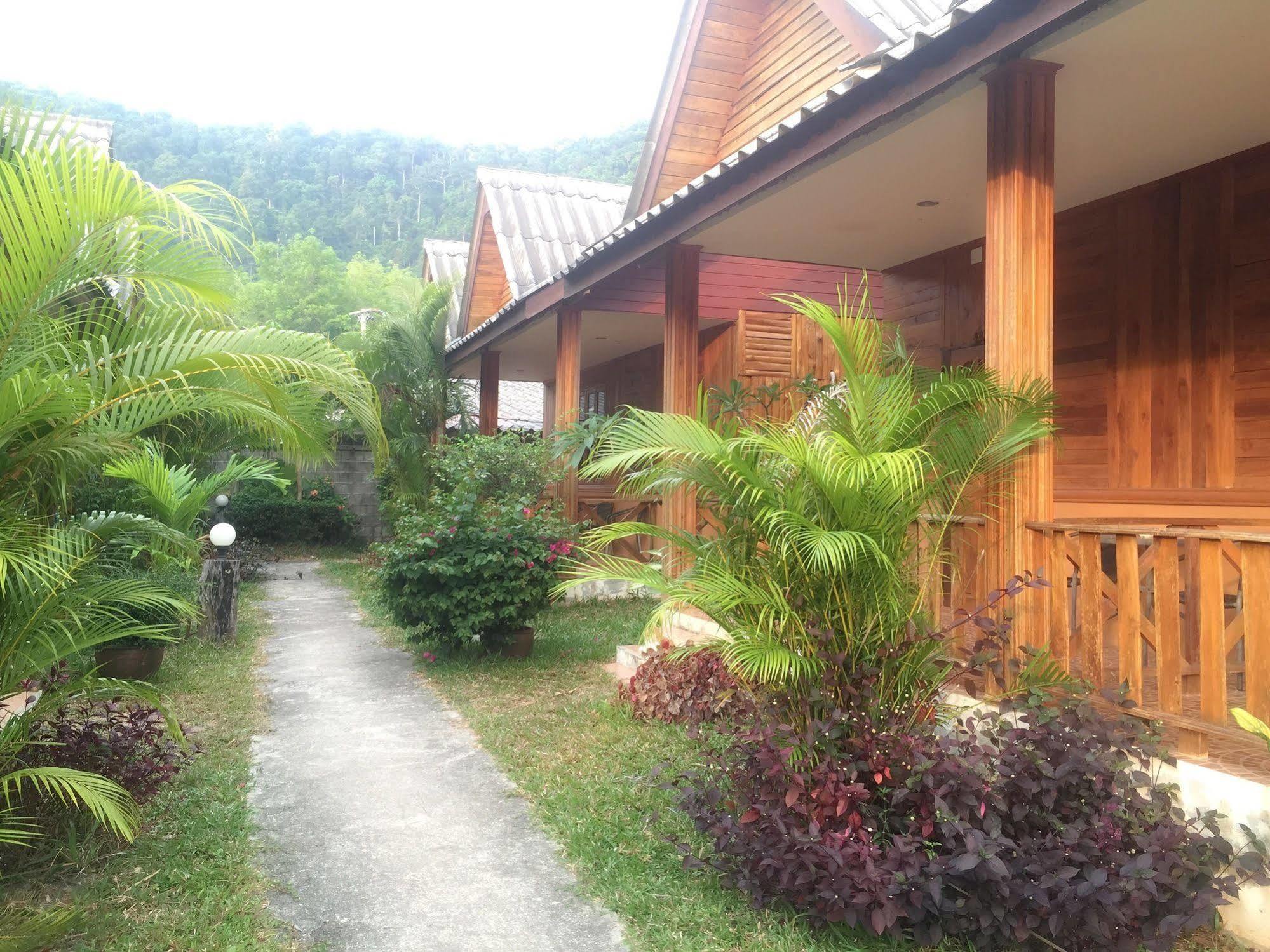 Poonsap Resort Koh Lanta Luaran gambar